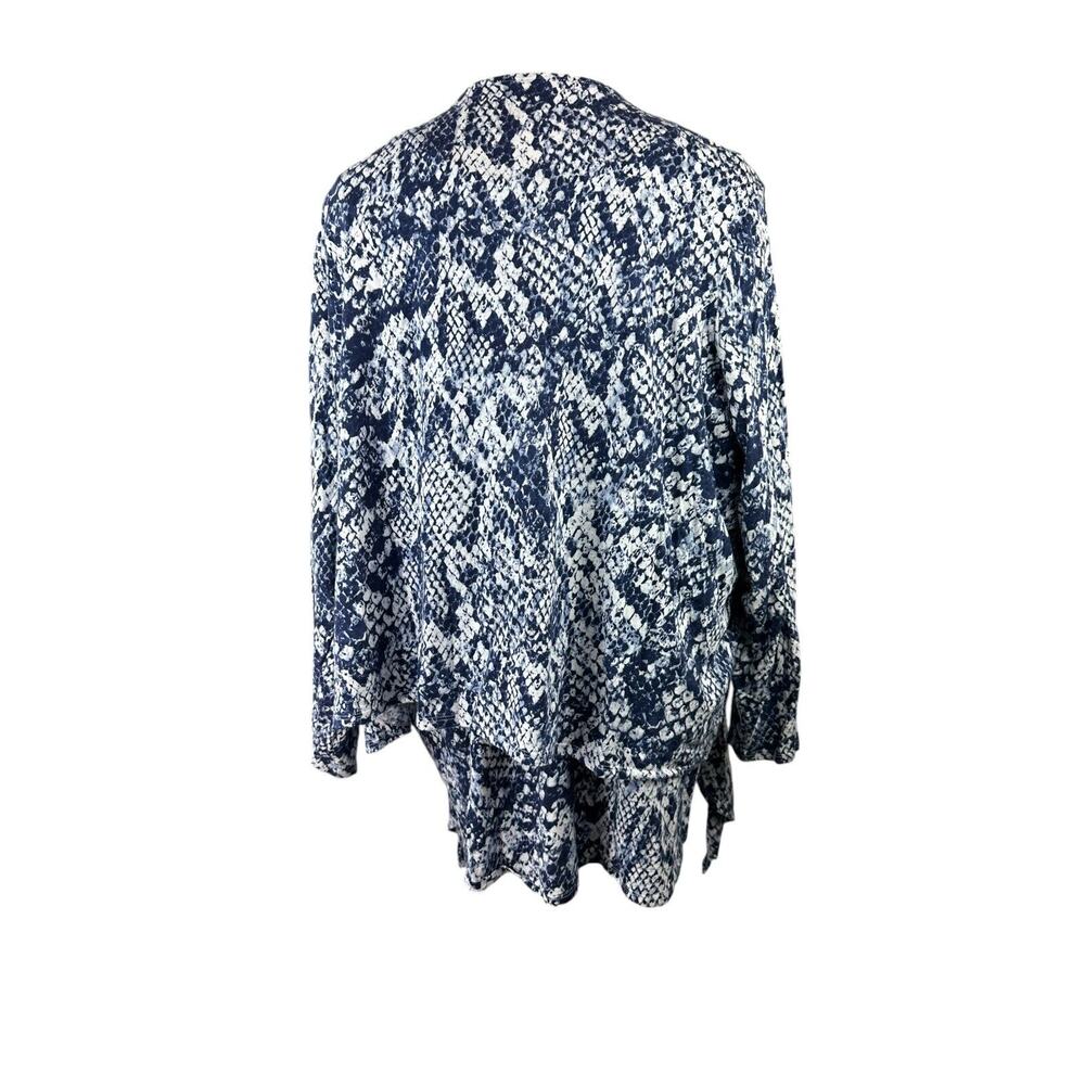 Belle Kim Gravel Printed Slub Knit Shrug and Tank Set Indigo Snake Plus Size 4X - Picture 7 of 16